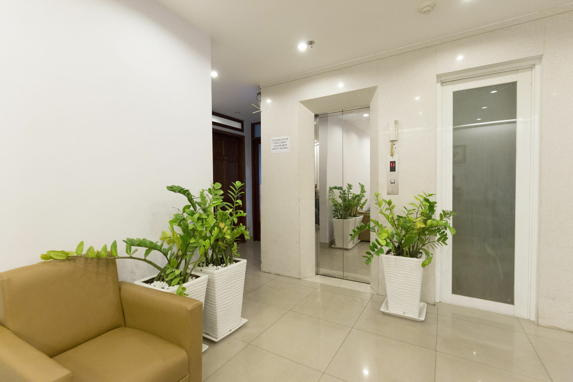 My Anh Saigon Hotel Ho Chi Minh-staden Exteriör bild
